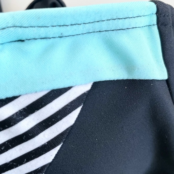 Arizona Jean Co. Convertible Halter Bikini Top - Picture 11 of 12